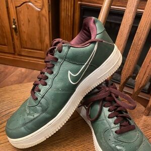 Nike Green and Maroon Sneakers